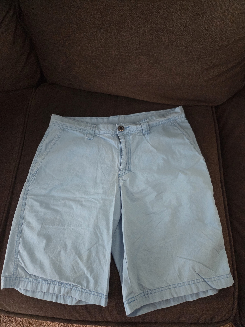 Columbia Light Blue Men’s Flat-Front Shorts
